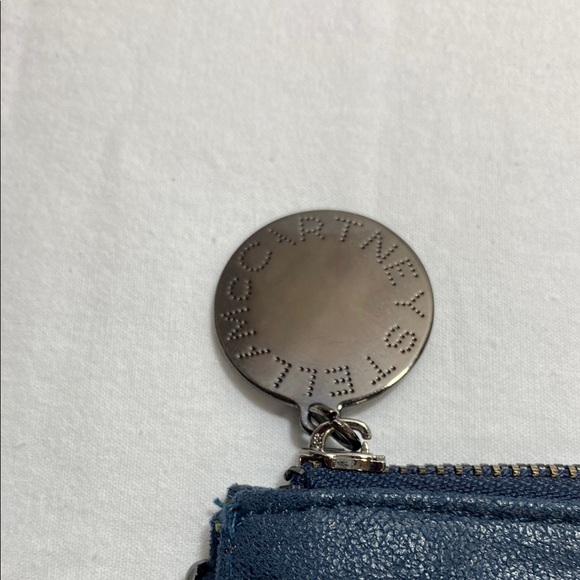 Stella McCartney Falabella Blue Wallet with Textured Finish - Picture 3 of 9